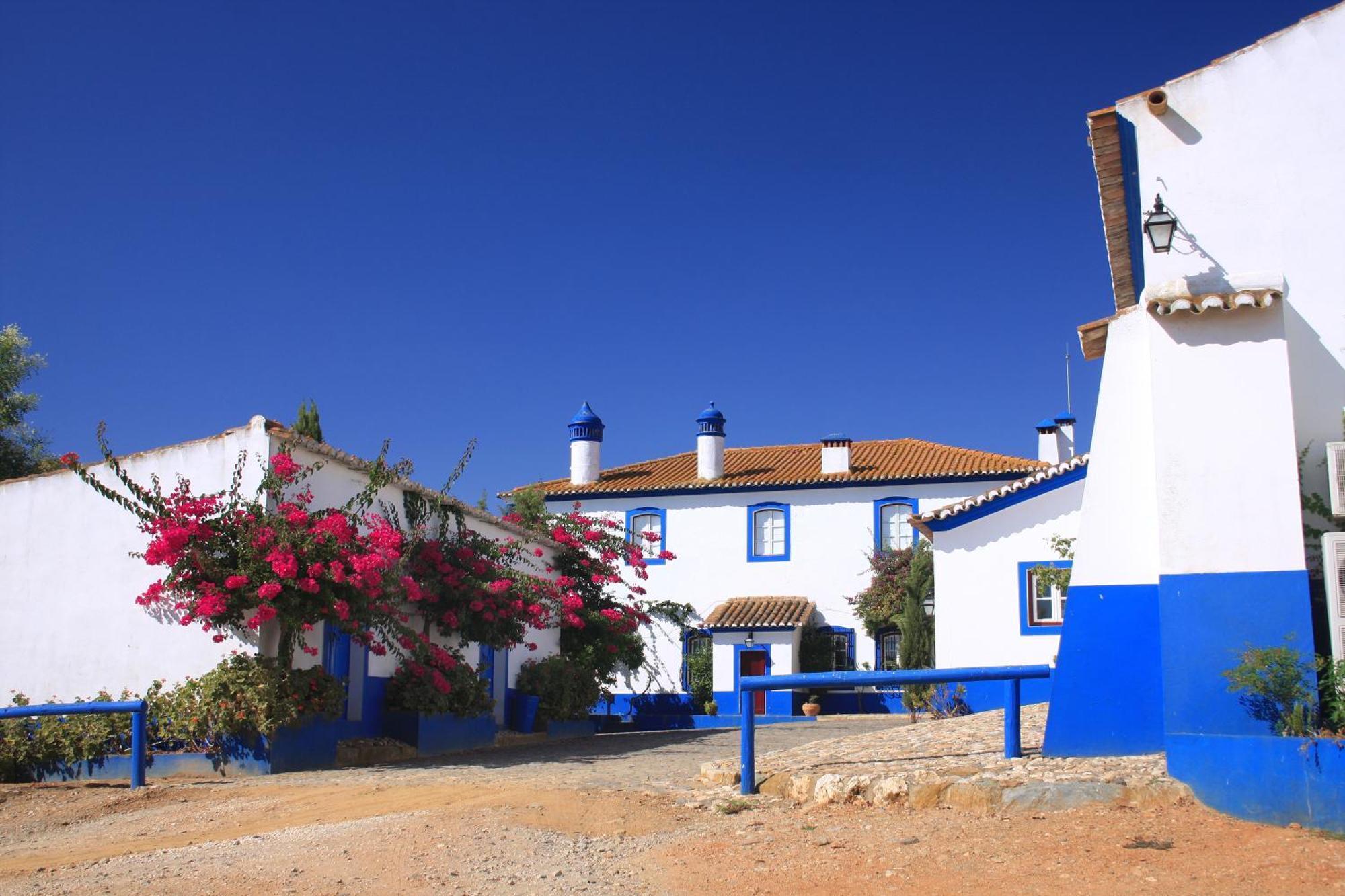 Hotel Vale Do Manantio Moura Exterior foto